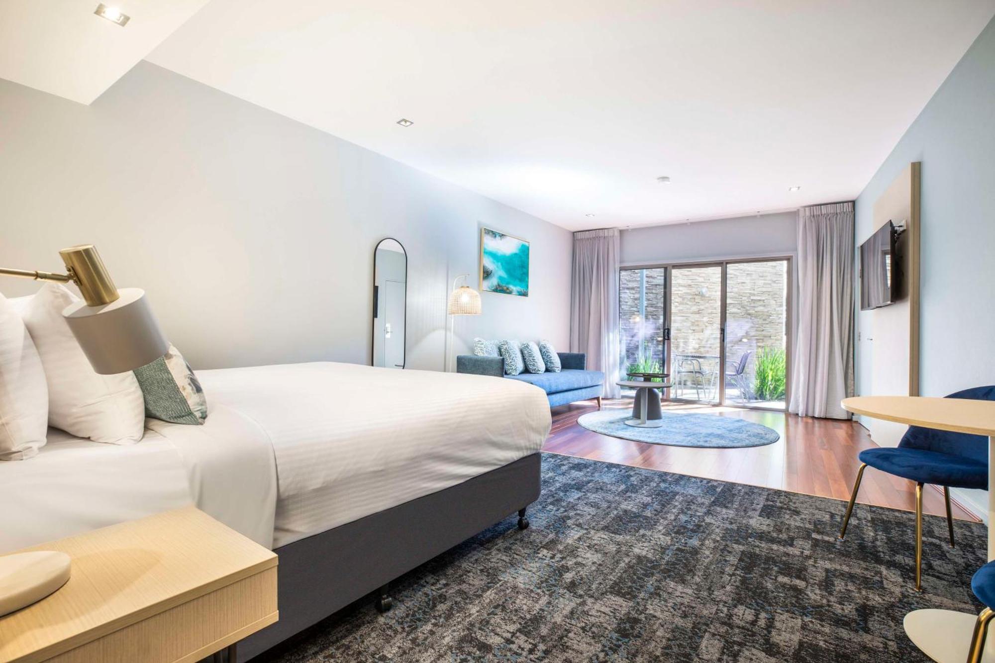 By Nightcap Hotel 4*